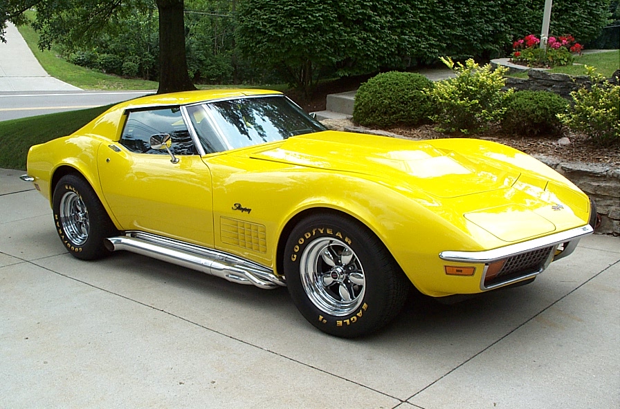 Yellow 72 Corvette